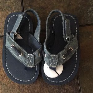 Toddler flip flops